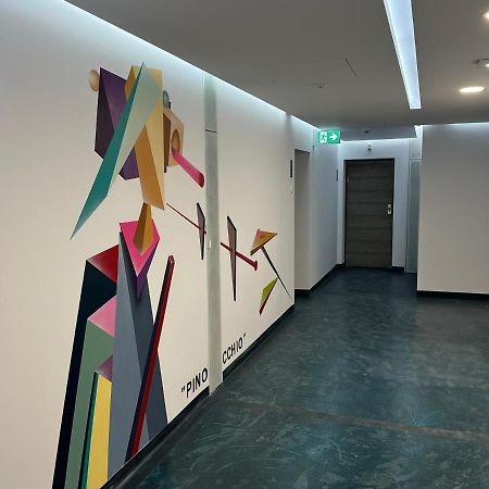 Art Apartment Bucarest Esterno foto