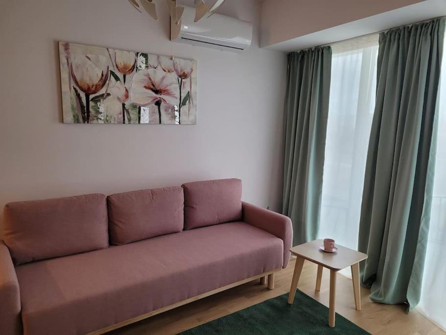 Art Apartment Bucarest Esterno foto